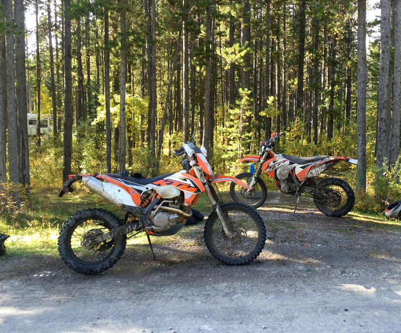 Illustration for article titled The KTM 500 EXC: Why You Want A Road-Legal Dirt Bike